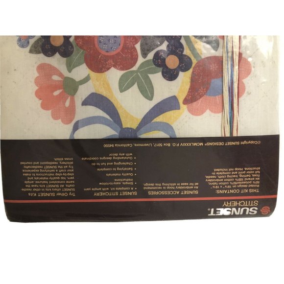 Vintage Sunset Stitchery Kit Americana Flower Basket 2309 Finished Size 12" Hoop - Picture 3 of 3